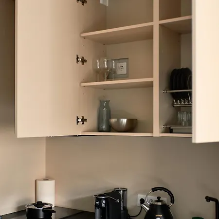 Small Well-equipped Apartment